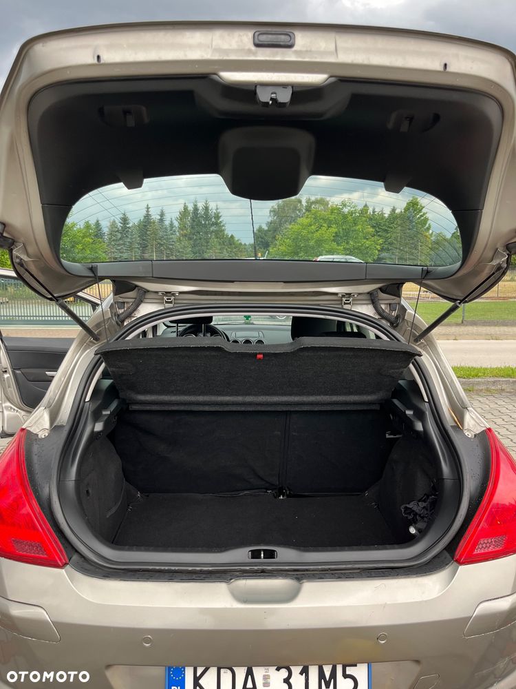 Peugeot 308 - 6