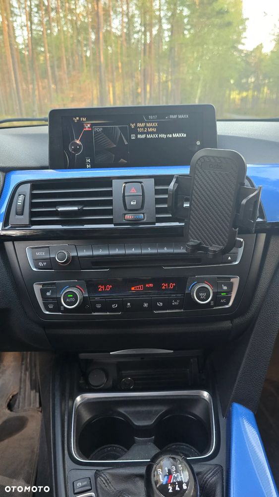 BMW Seria 3 325d - 9