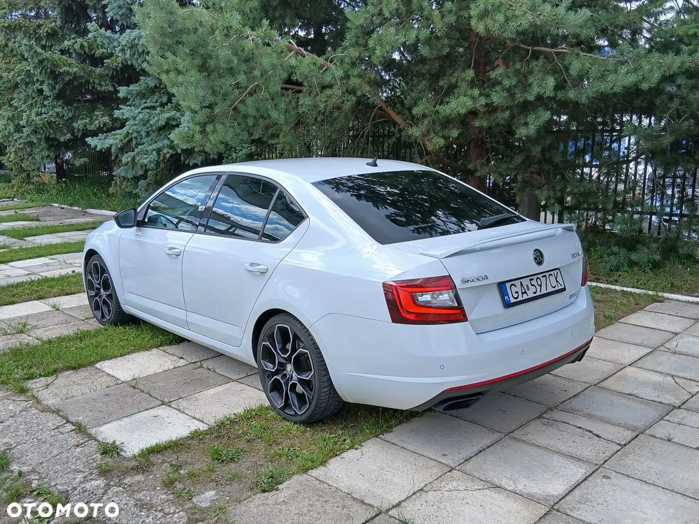 Skoda Octavia 2.0 TSI RS 245 DSG - 6