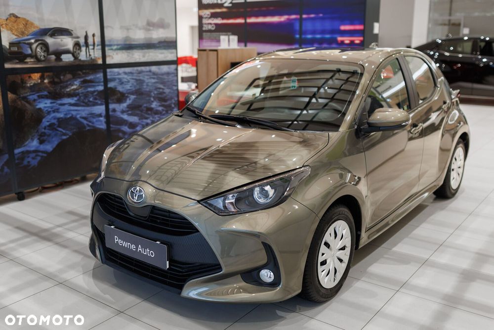 Toyota Yaris - 10