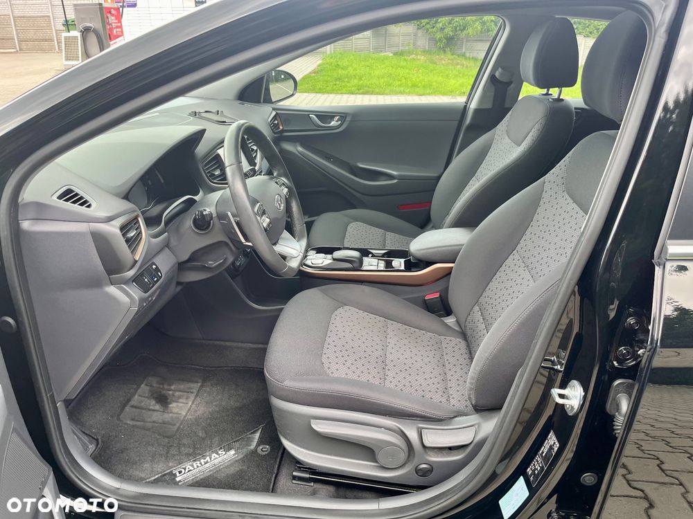 Hyundai IONIQ Style - 10