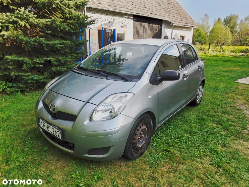 Toyota Yaris 1.4 D-4D Luna EU5 - 4