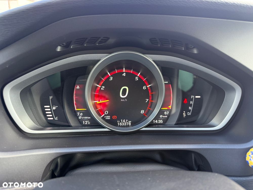 Volvo V40 Cross Country T3 Geartronic Momentum - 19