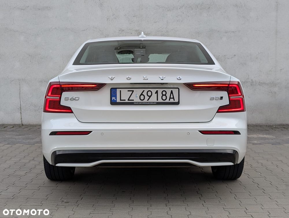 Volvo S60 B5 B AWD Plus Dark - 24