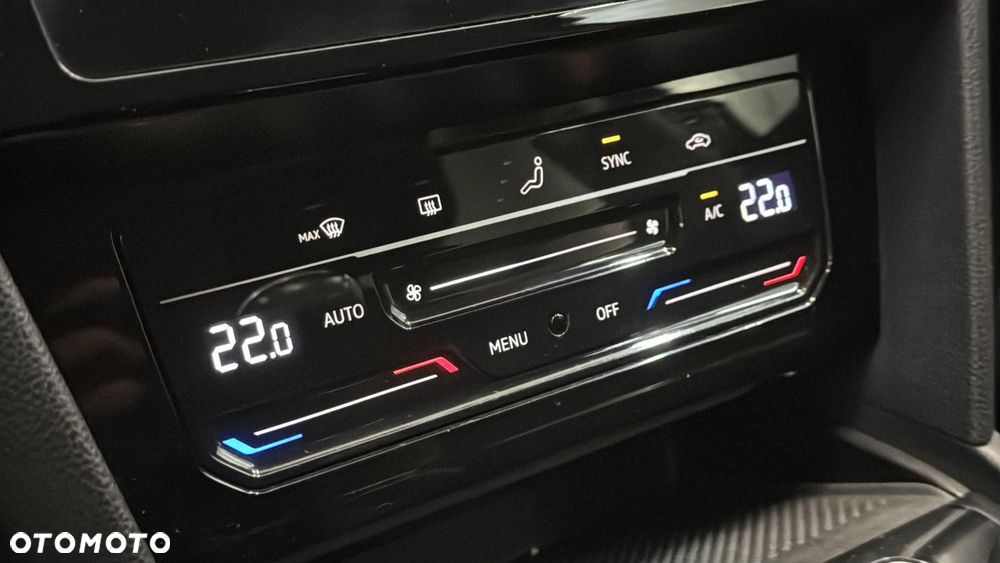 Volkswagen Passat Variant 2.0 TDI EVO Business - 22