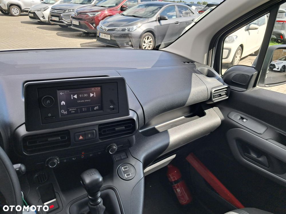 Toyota Proace City Verso 1.5 D-4D Combi - 30