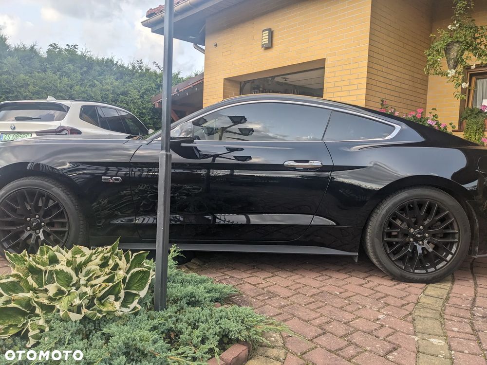 Ford Mustang 5.0 V8 Black Edition - 26