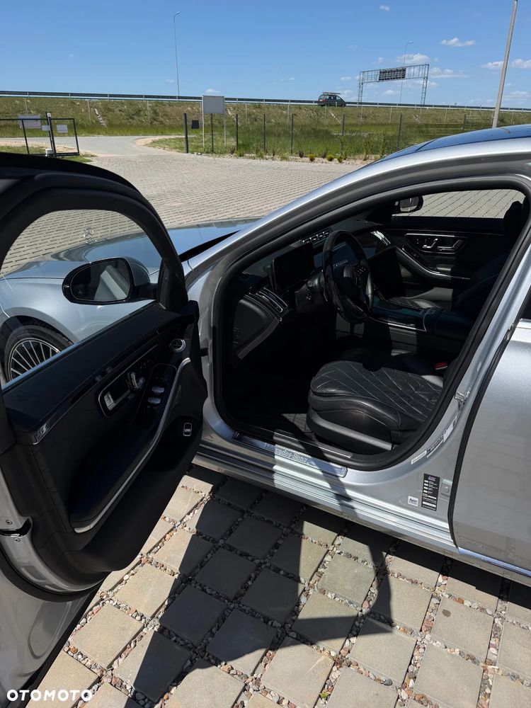 Mercedes-Benz Klasa S 580 4Matic 9G-TRONIC - 11