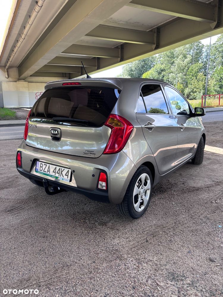Kia Picanto 1.0 L - 17