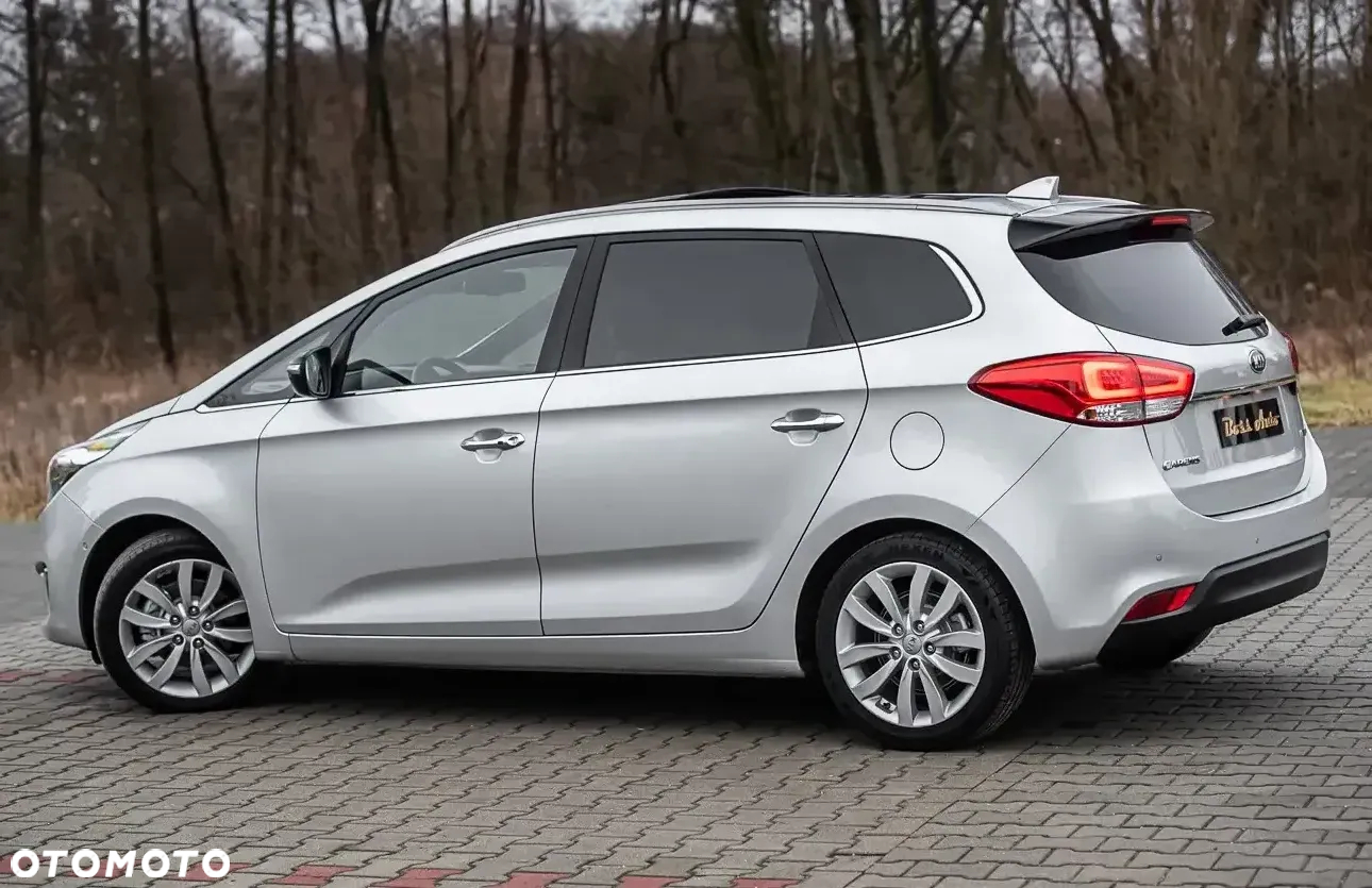 Kia Carens 1.7 CRDi Business Line 7os - 10