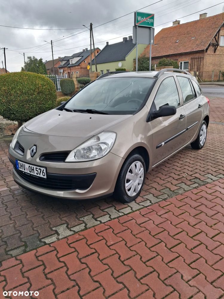 Renault Clio - 7
