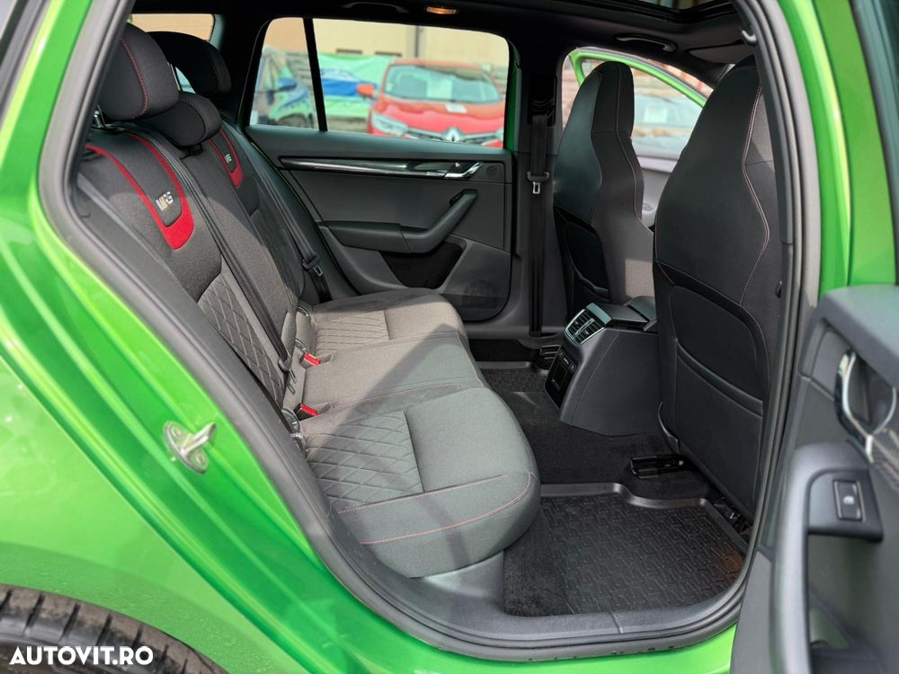 Skoda Octavia 2.0 TDI (Green tec) 4x4 DSG RS - 35