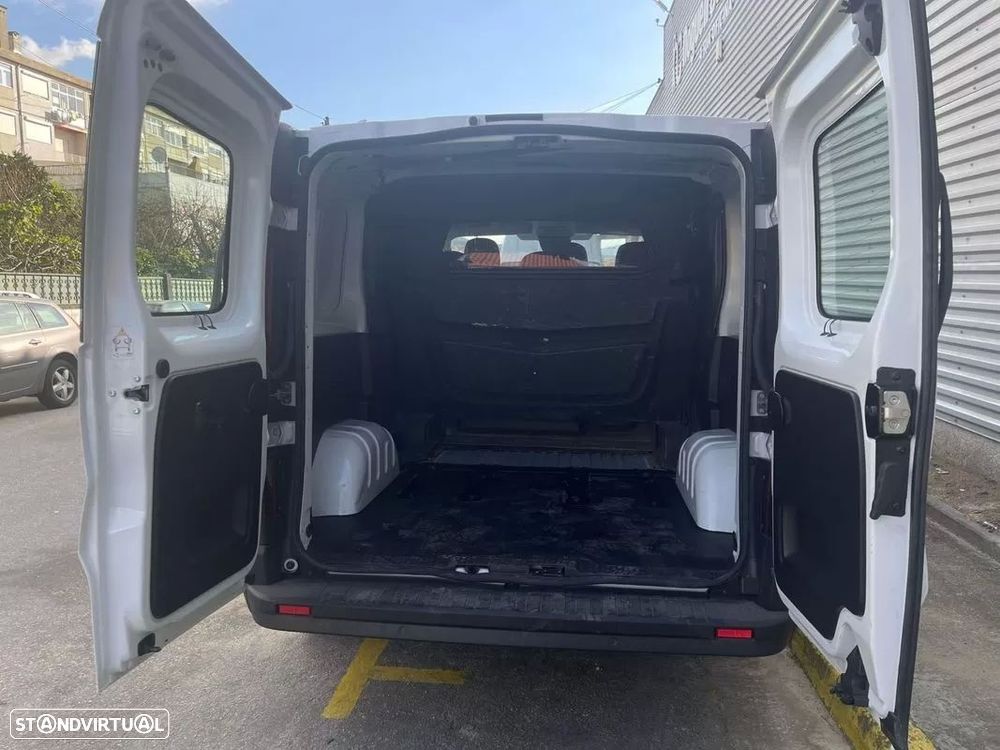 Renault trafic trafic iii combi l1h1 3.0t - 24