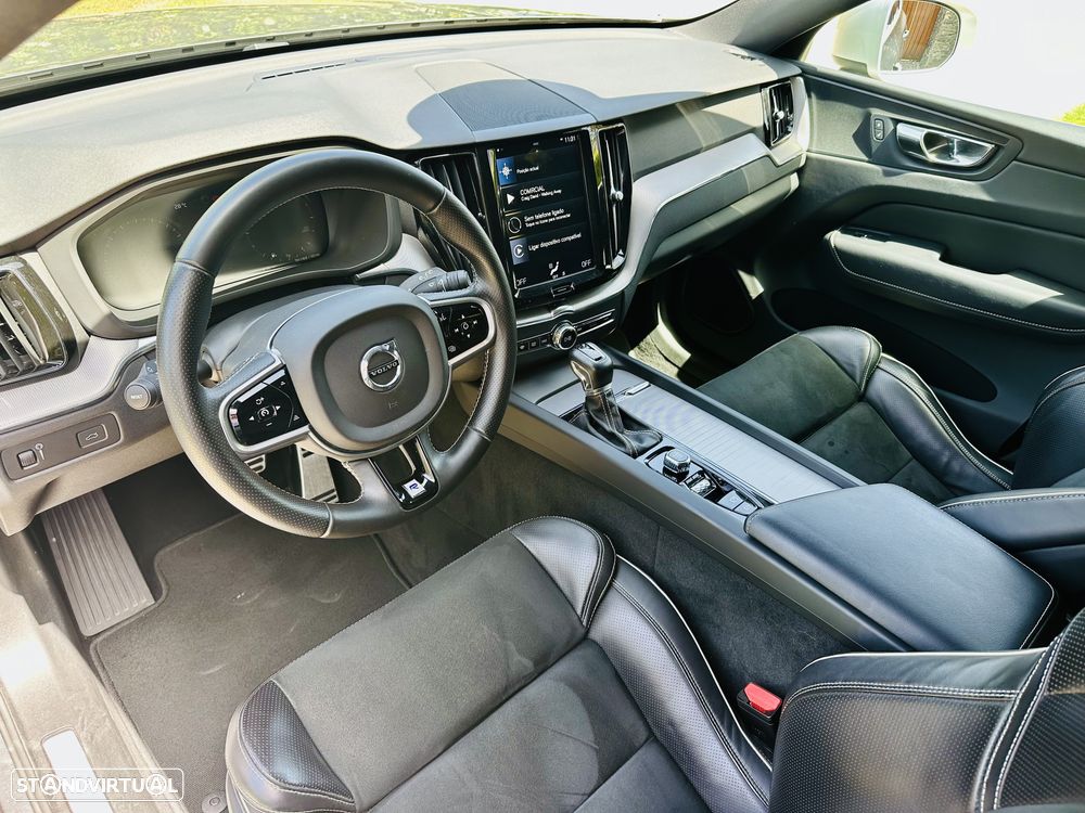 Volvo XC 60 2.0 D4 R-Design AWD - 20