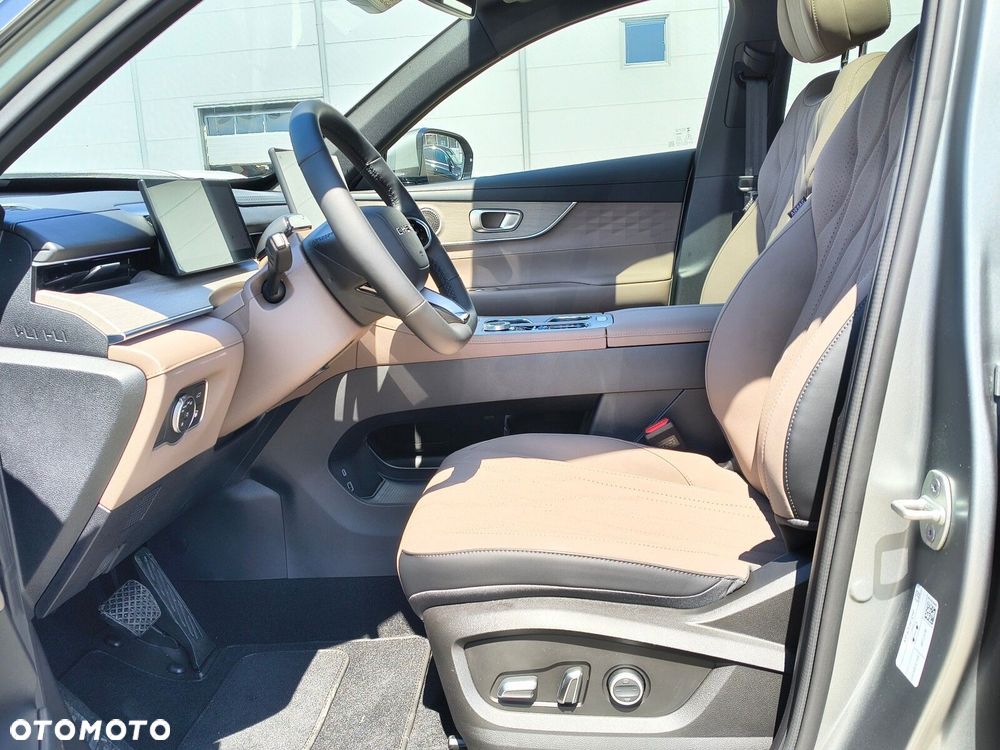 Chery Tiggo 8 1.5 T-GDI Super Hybrid Prestige DCT - 13