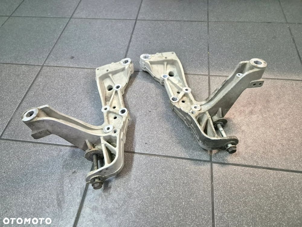 MOCOWANIE WAHACZA WSPORNIK ŁAPA LEWE PRAWE VW AUDI SEAT SKODA 1K0199296F 1K0199295F - 1