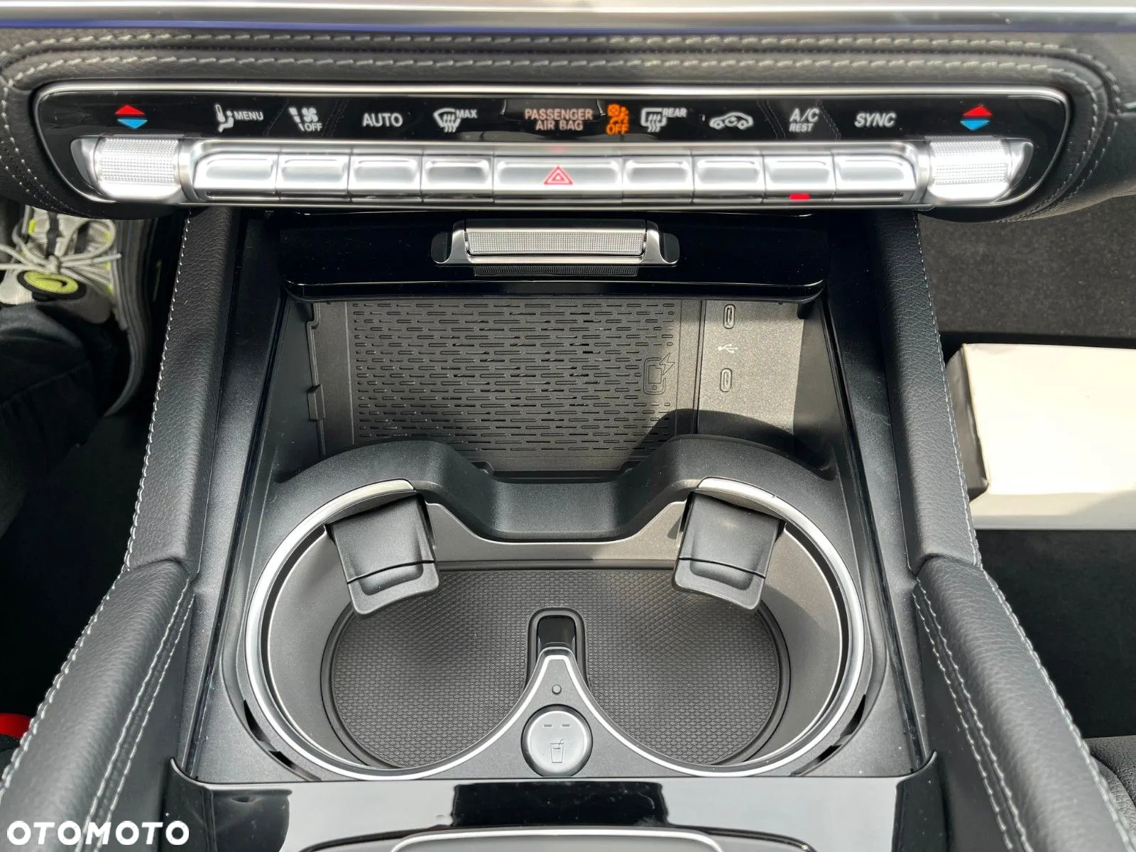 Mercedes-Benz GLE 300 d 4-Matic - 17