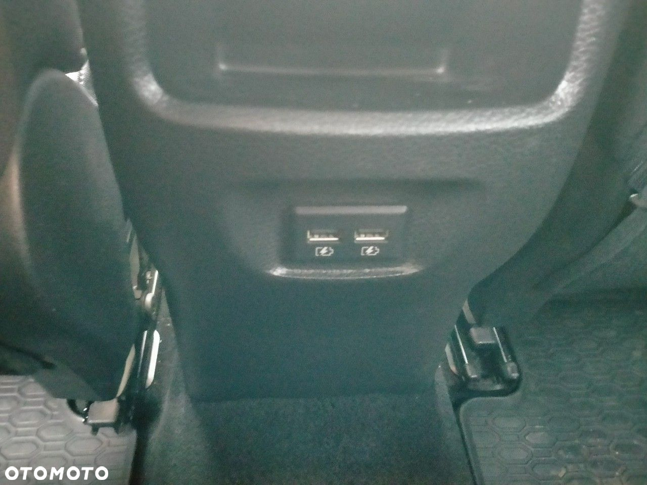 Nissan Qashqai 1.3 DIG-T N-Connecta - 16