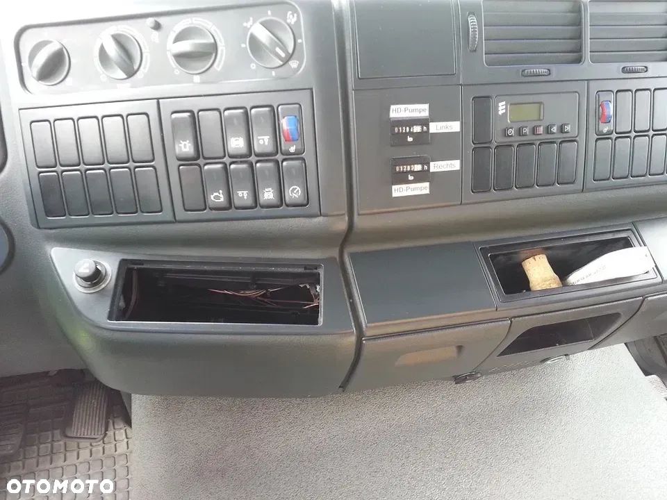 MAN Muller Jetmaster F90 - 10