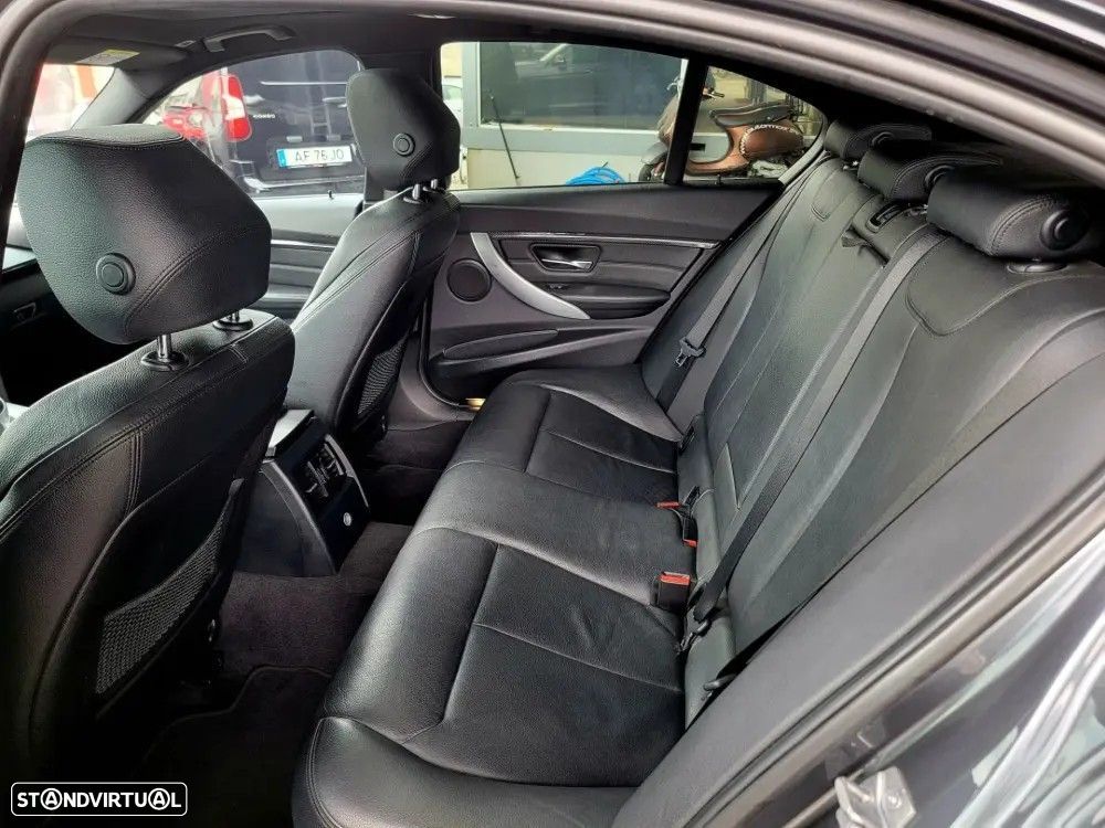 BMW ActiveHybrid 3 - 14