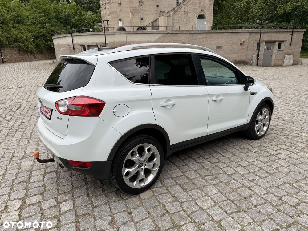 Ford Kuga 2.0 TDCi Titanium - 10