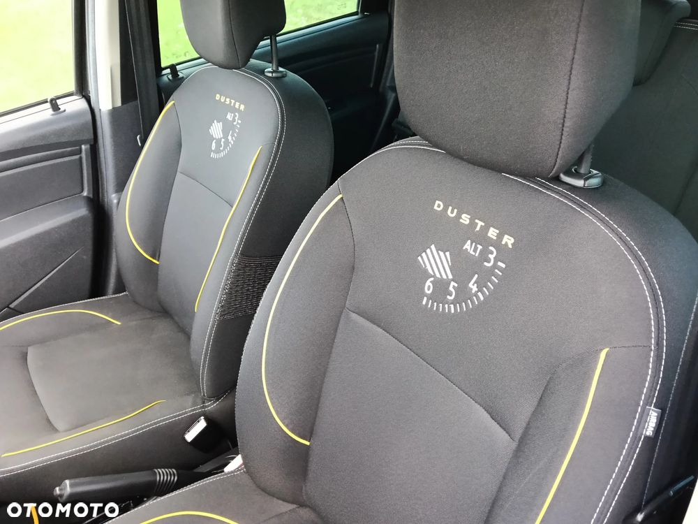 Dacia Duster 1.2 TCe Celebration - 21