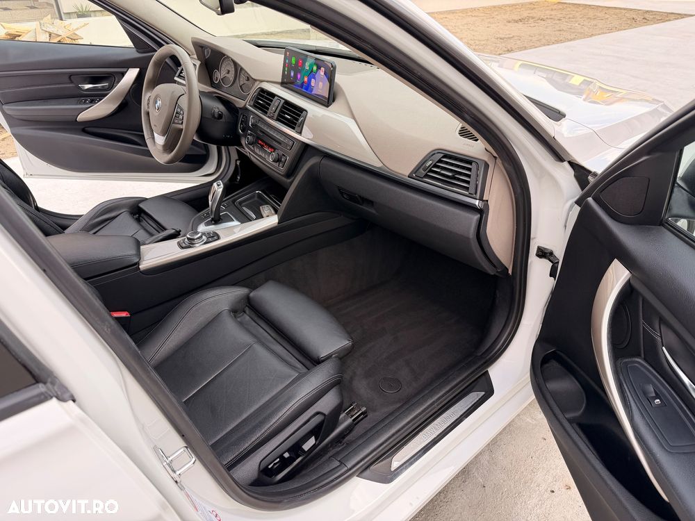 BMW Seria 3 320d Sport-Aut. Blue Performance Modern Line - 14