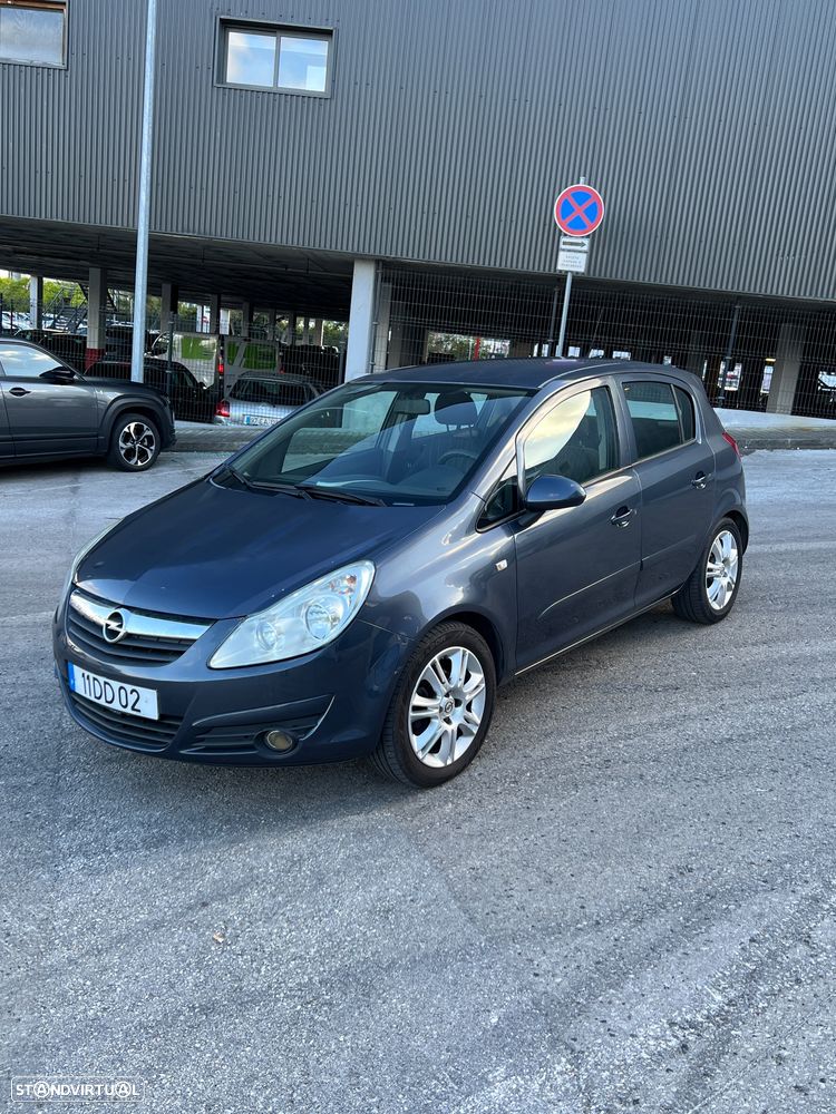 Opel Corsa 1.2 Cosmo - 1