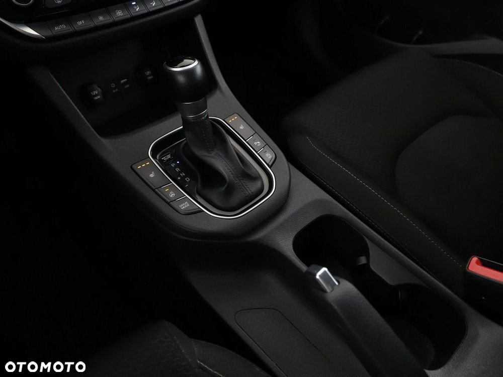Hyundai i30 1.4 T-GDI DCT Passion Plus - 29