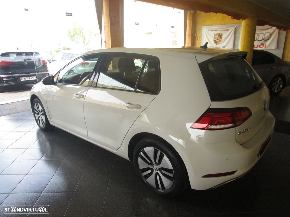 VW e-Golf AC/DC - 12