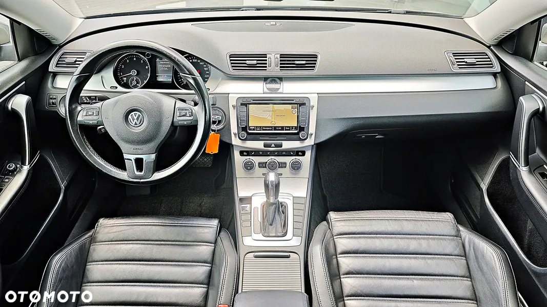 Volkswagen Passat 1.4 TSI BMT Comfortline DSG - 30
