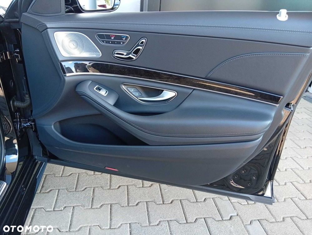 Mercedes-Benz Klasa S 400 d 4-Matic L 9G-TRONIC - 25