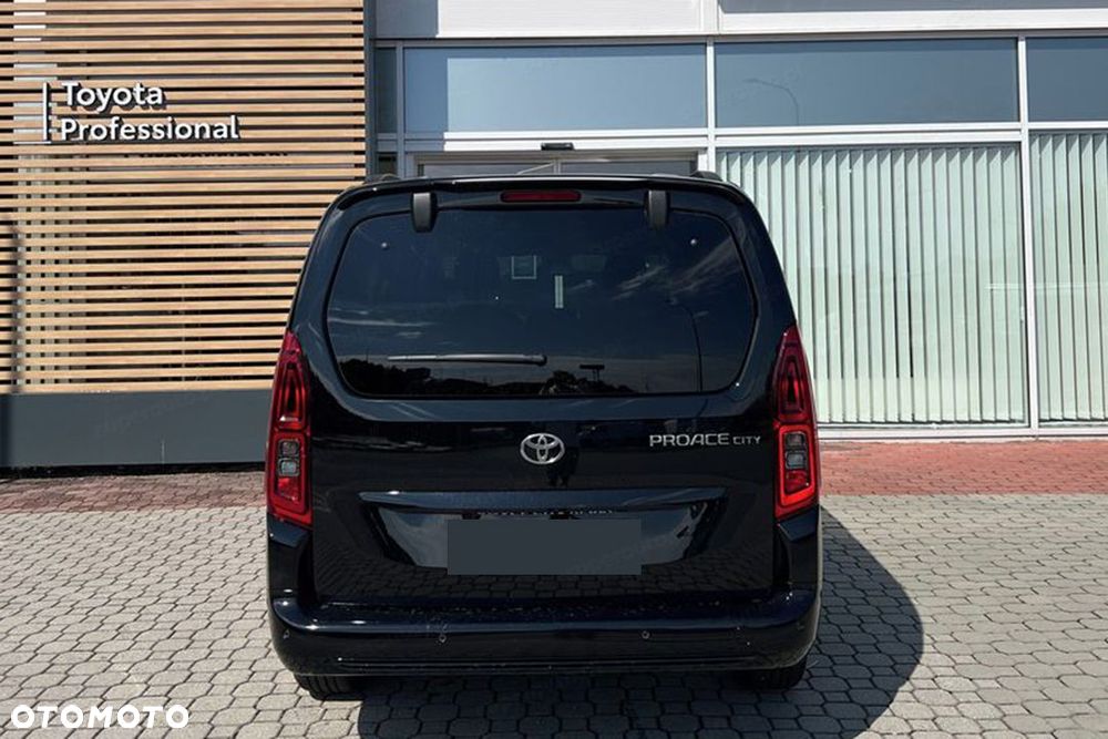 Toyota Proace City Verso 2026 photo 4