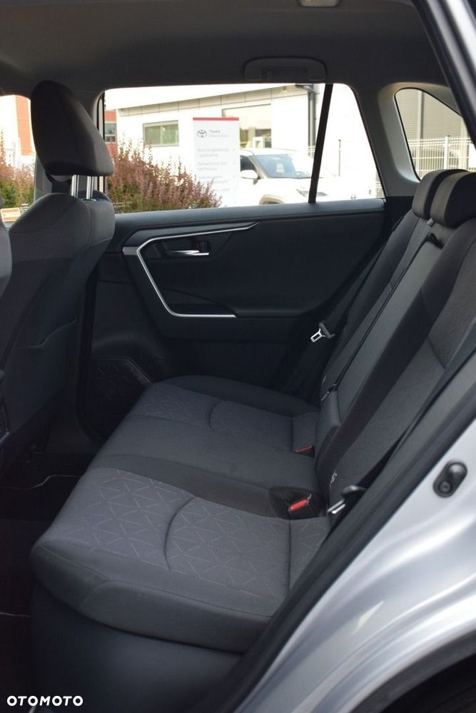 Toyota RAV4 - 15