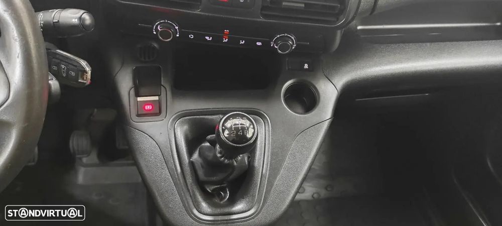 Peugeot Partner 3 Lugares - 33