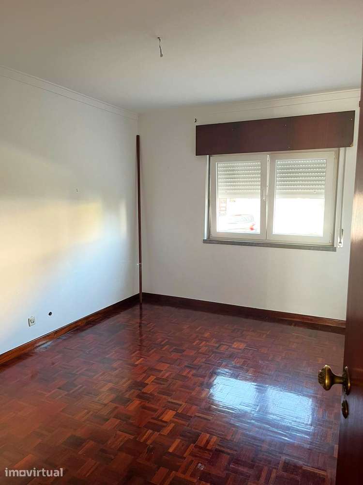 Apartamento T2 a 5m a pé do centro cascais, boas vistas, arrecadação - Grande imagem: 5/12