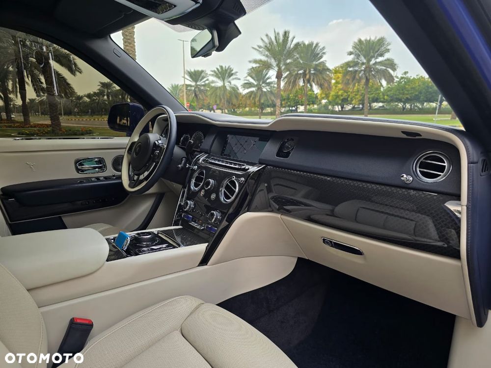 Rolls-Royce Cullinan - 2