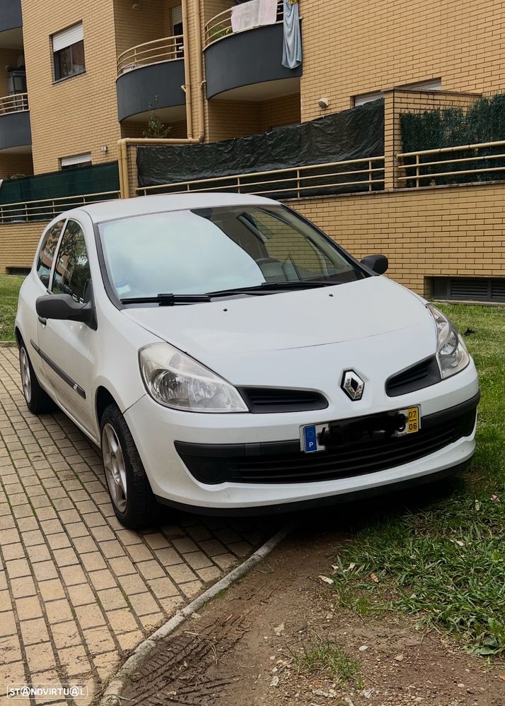 Renault Clio 1.5 dCi Confort - 2