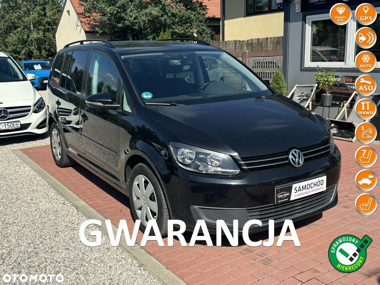 Volkswagen Touran 1.6 TDI DPF BlueMot Comfortline - 1