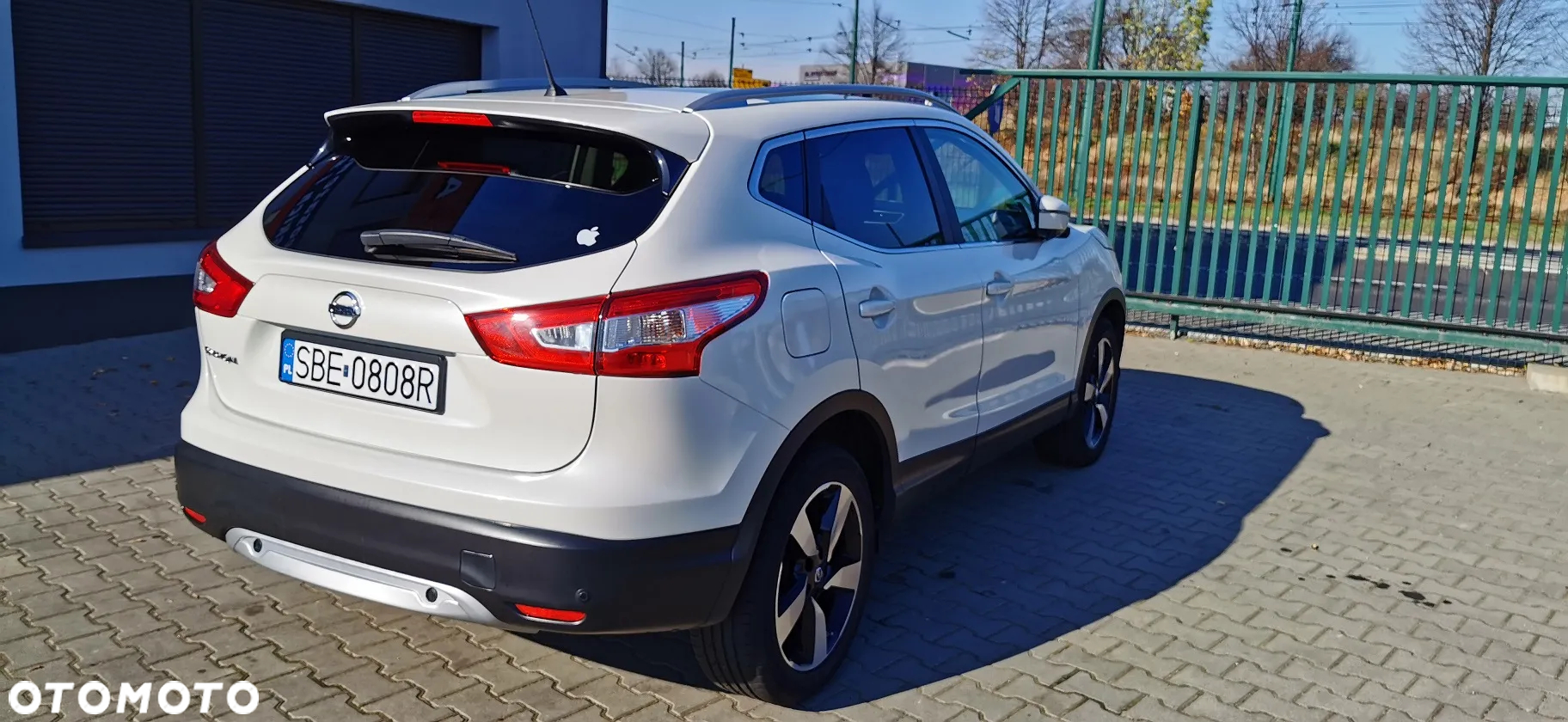 Nissan Qashqai 1.2 DIG-T Tekna EU6 - 8