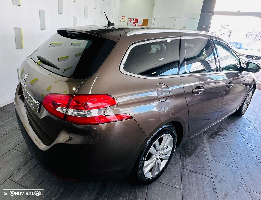 Peugeot 308 SW - 5