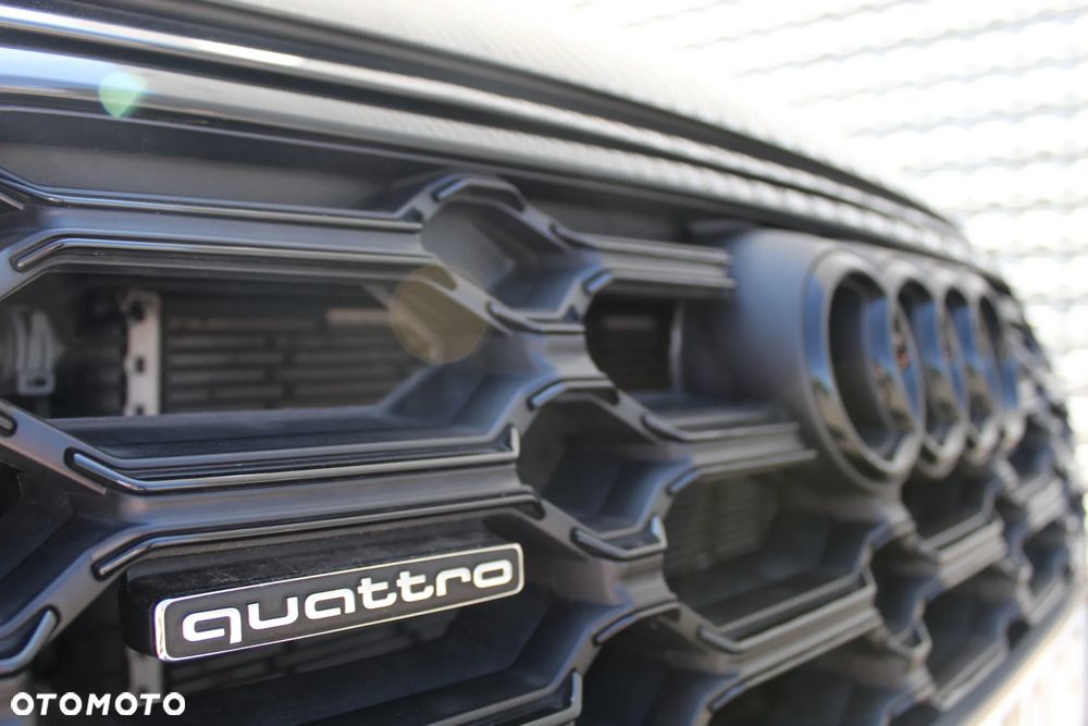 Audi Q5 50 TFSI e Quattro S Line S tronic - 17