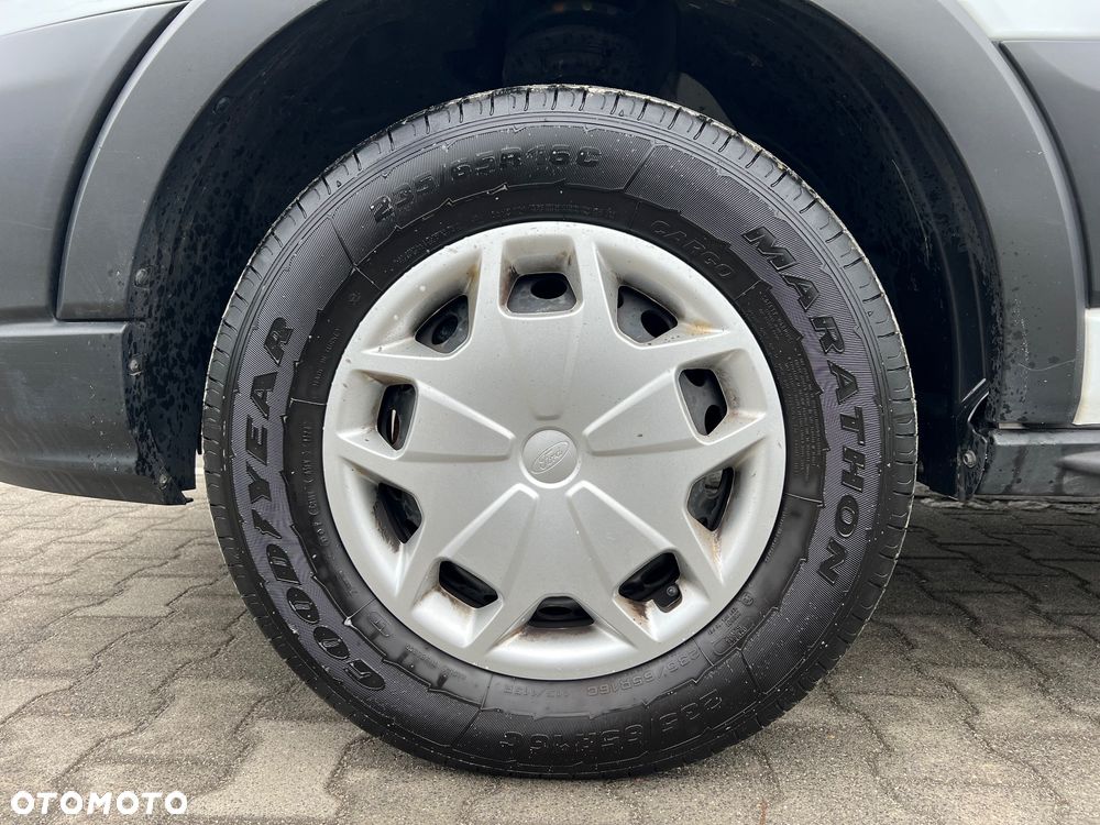 Ford Transit - 8