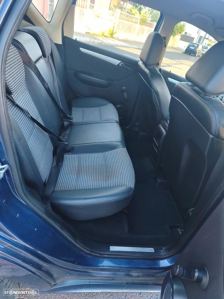 Mercedes-Benz A 150 Elegance - 18