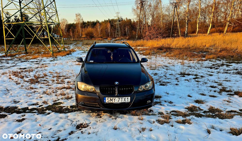 BMW Seria 3 320d - 4