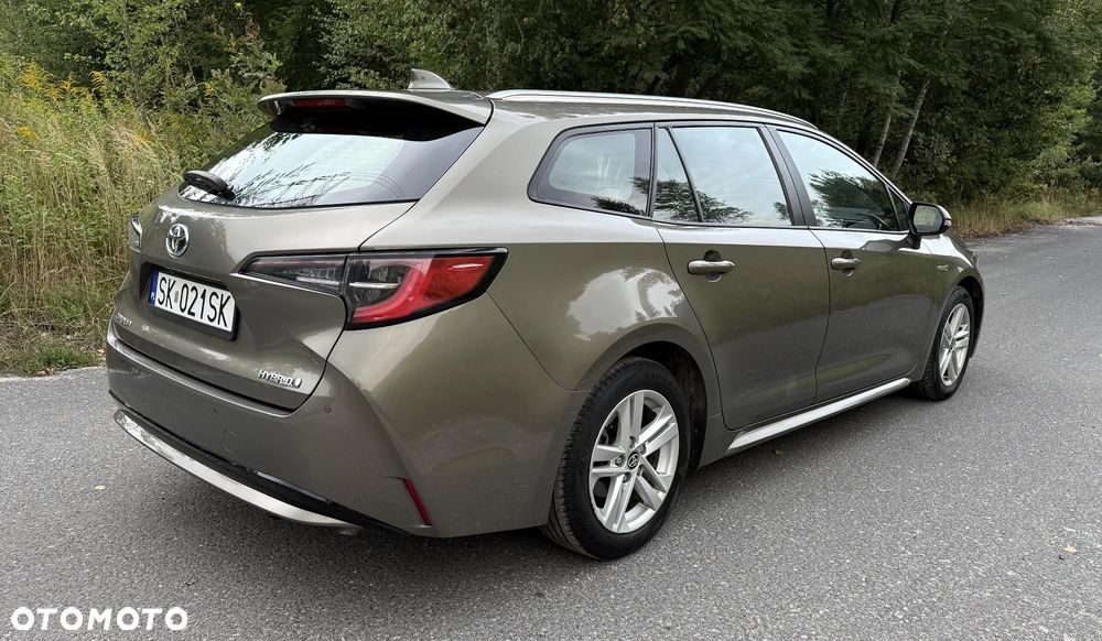Toyota Corolla 1.8 Hybrid Comfort - 3