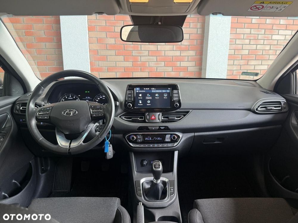 Hyundai i30 1.5 DPI Comfort - 15