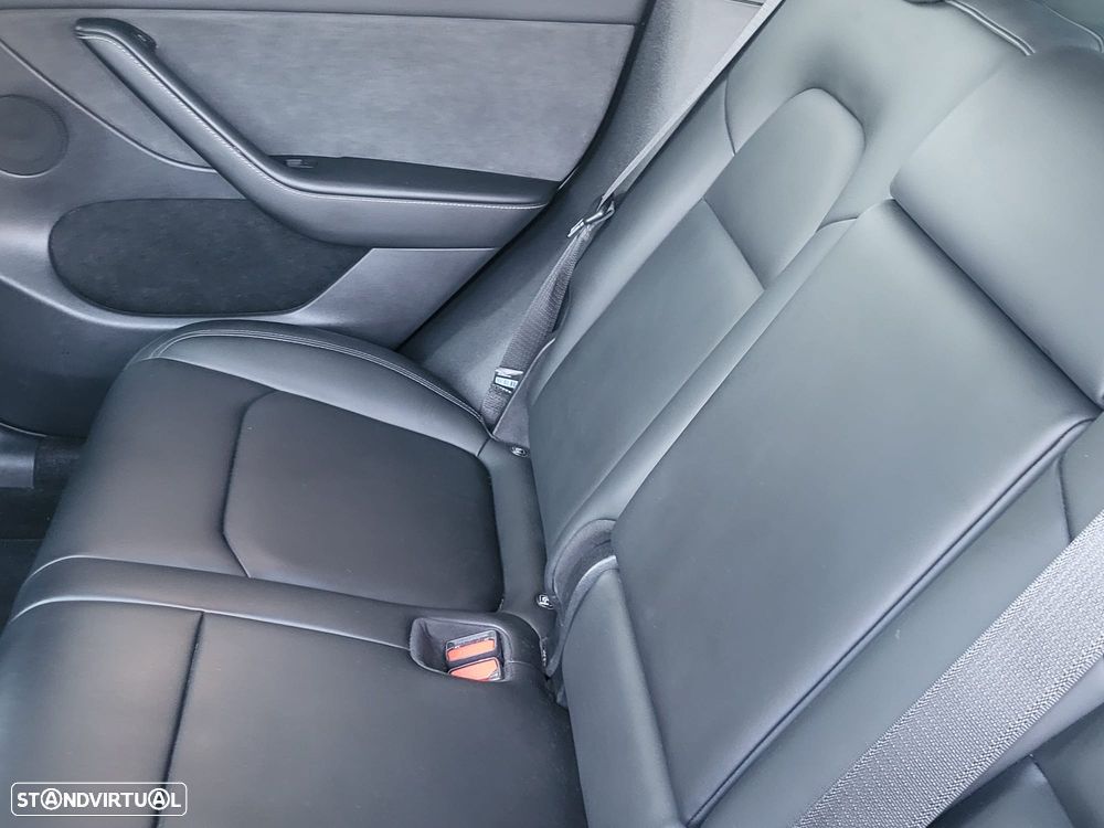 Tesla Model Y Tração Traseira - 10