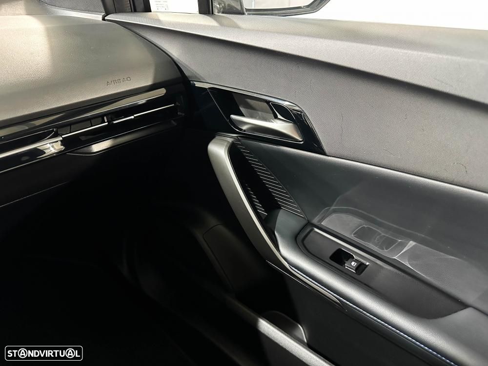 MG MG4 77 kWh Extended Range Luxury - 31