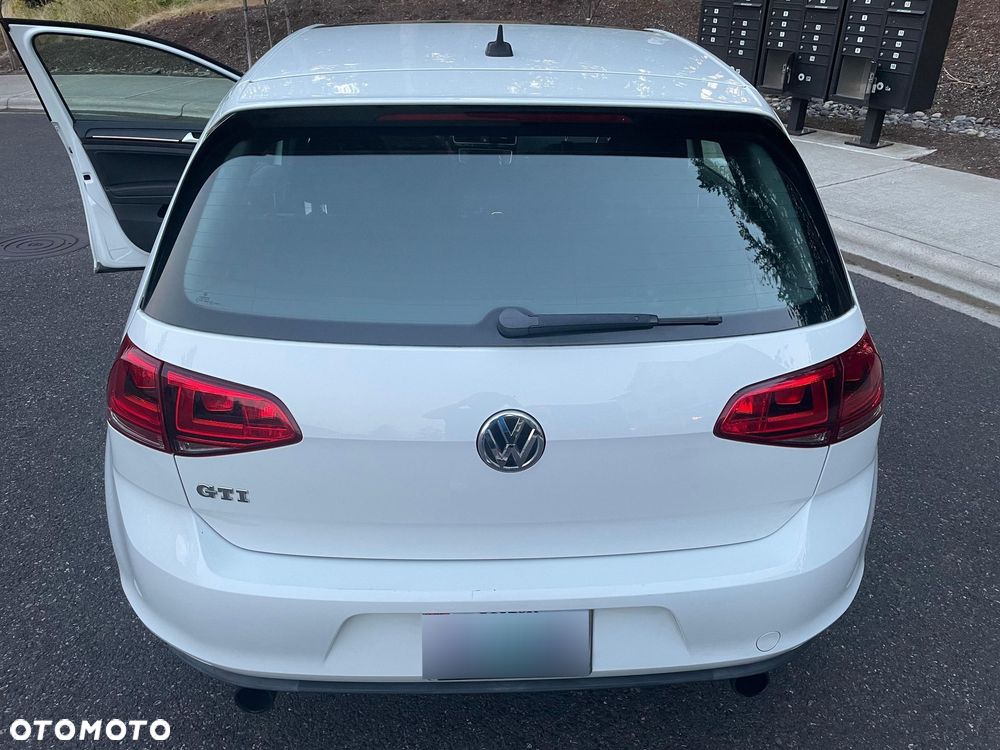 Volkswagen Golf 2.0 GTI DSG - 14